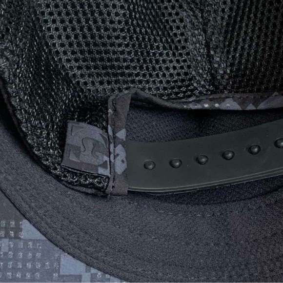 Lululemon Commission Hat - Picture 6 of 8